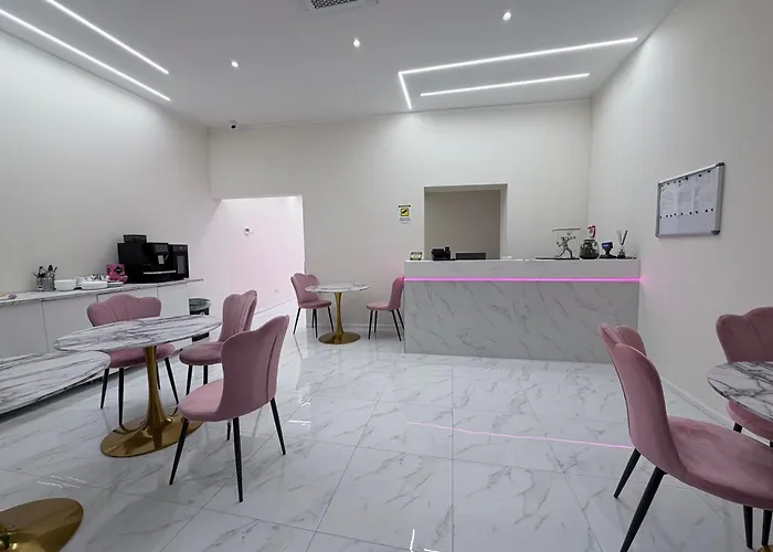 Margot Hotel 3*