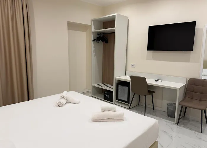 Margot Hotel 3*