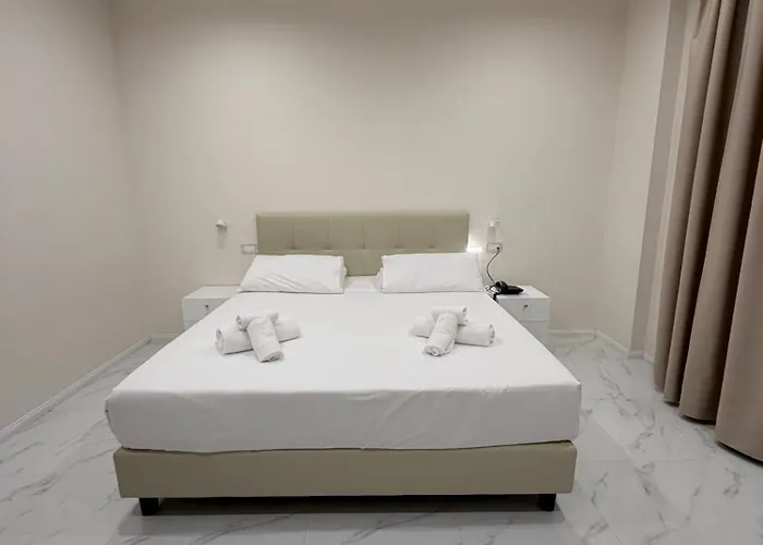Margot Hotel